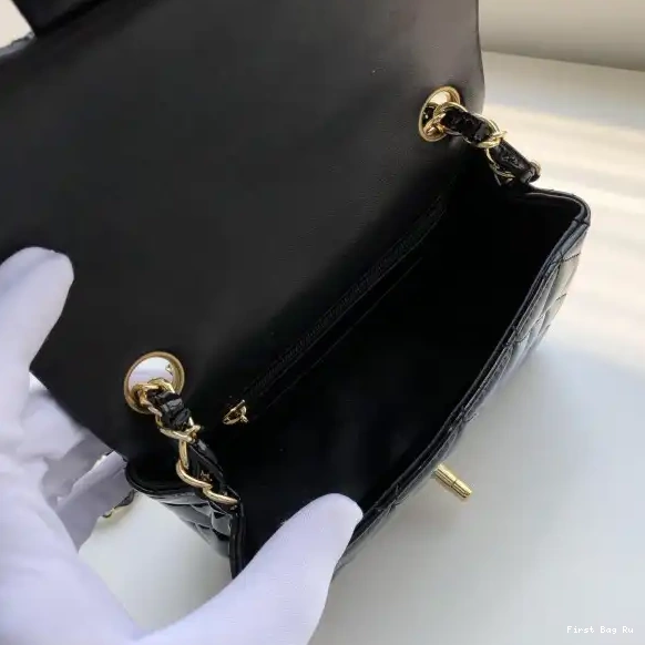 First Bag Ru 17CM CHANEL BAG FLAP 0530